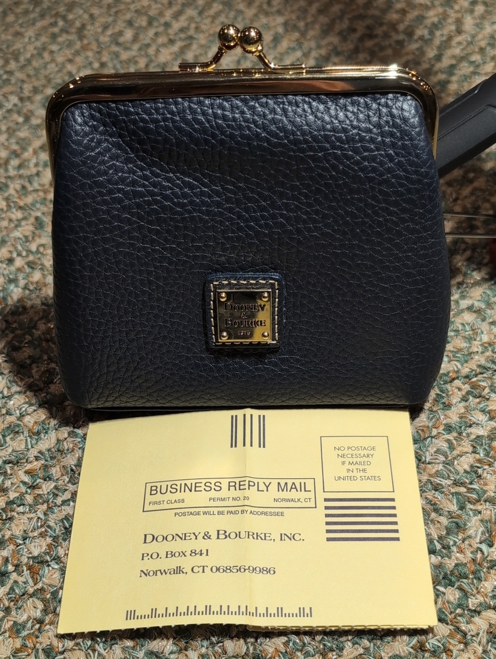 Dooney & Bourke Vintage Pebbled Leather Kiss-Lock Coin Purse - Navy - Picture 7 of 9